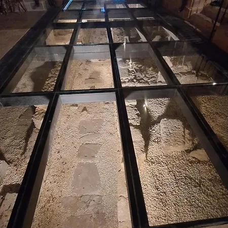 Alchemy Penzion Side